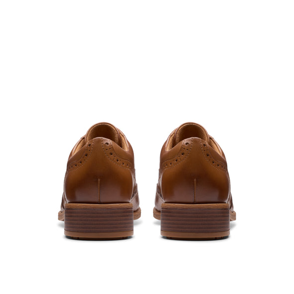 Clarks Havisham Oak Tan Leather