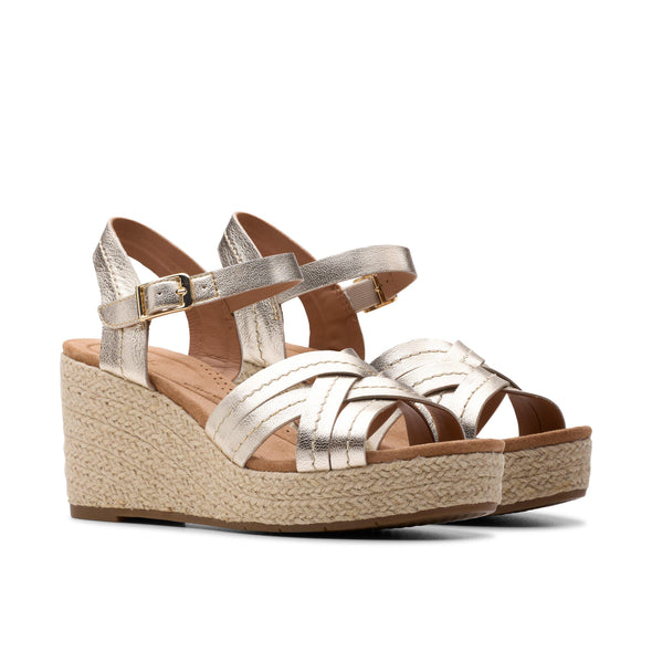 Clarks Sabina Strap Champagne